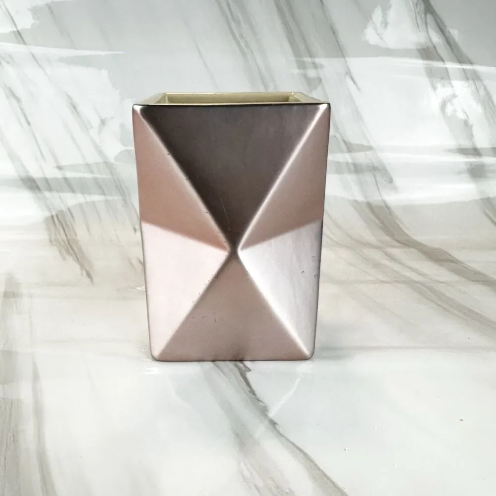 GeoMetric Triangle 4